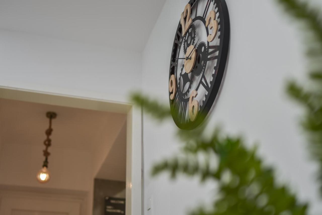 Lagom W Free Parking & Wifi, Tourist Tax Included Apartmán *